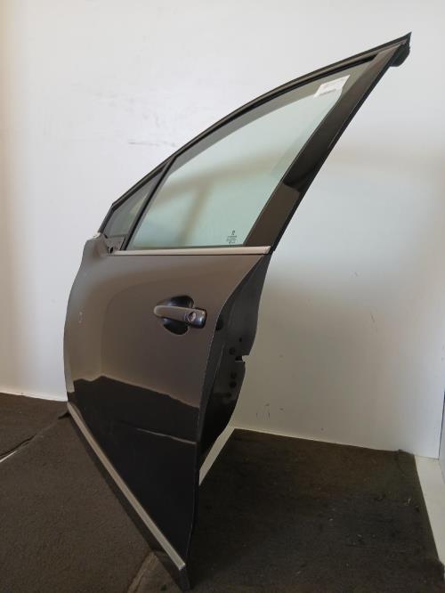 Image Porte avant gauche - PEUGEOT 2008 1
