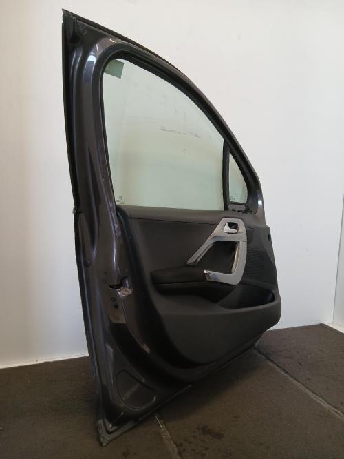 Image Porte avant gauche - PEUGEOT 2008 1