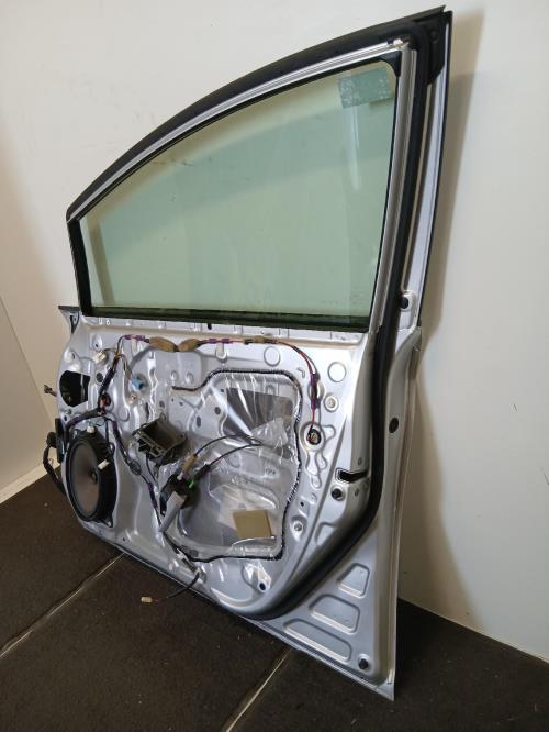 Image Porte avant droit - TOYOTA PRIUS 3