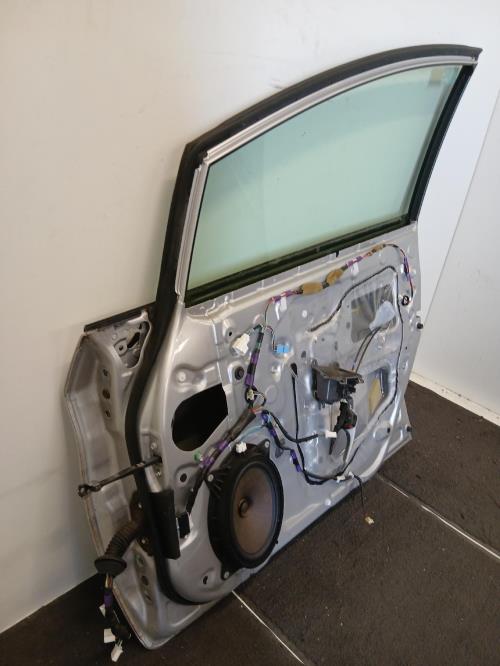 Image Porte avant droit - TOYOTA PRIUS 3