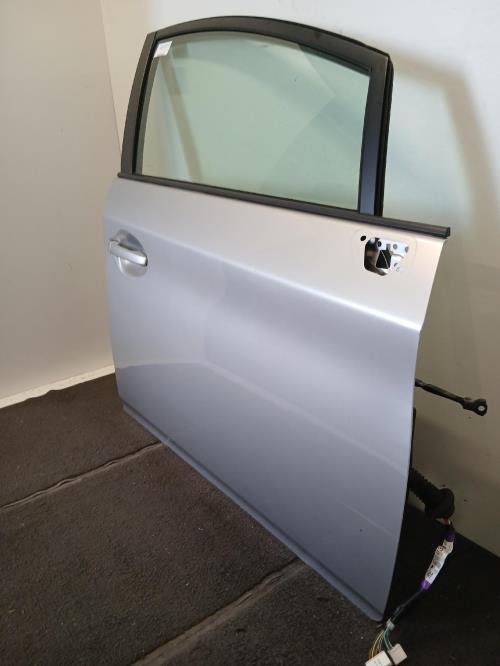 Image Porte avant droit - TOYOTA PRIUS 3