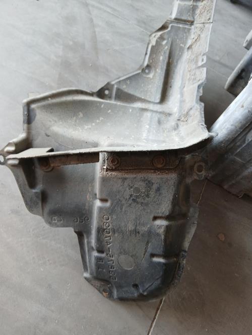 Image Pare boue avant droit - TOYOTA PRIUS 3