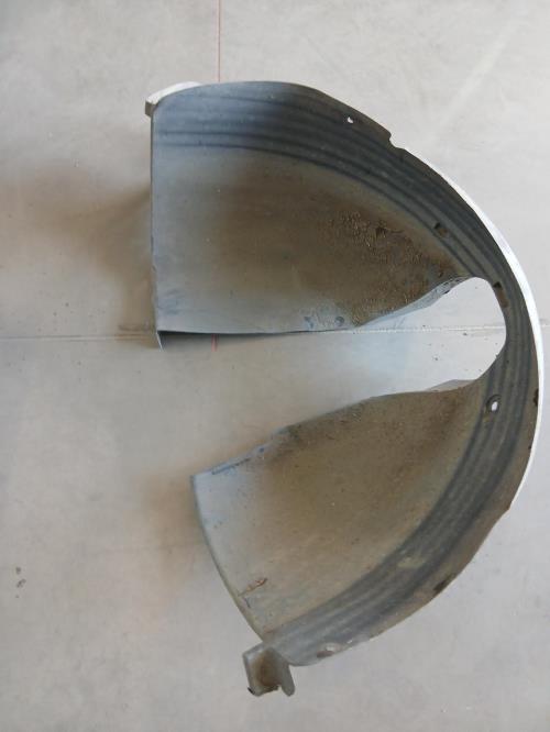 Image Pare boue avant gauche - PEUGEOT 207