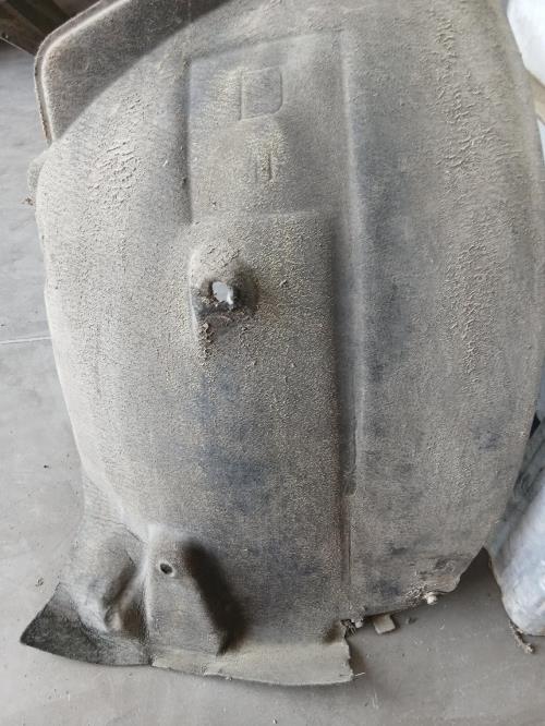 Image Pare boue avant droit - CITROEN C5 2
