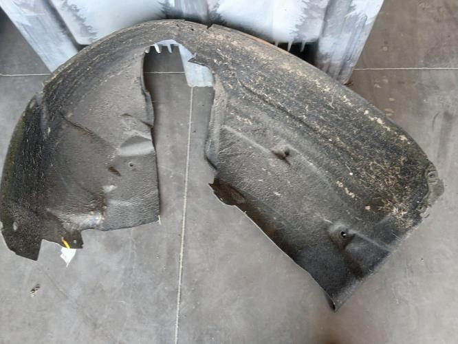 Image Pare boue avant gauche - CITROEN C5 2