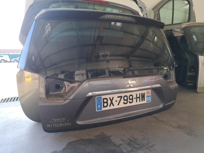Image Malle/Hayon arriere - MITSUBISHI OUTLANDER 2