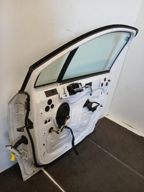 Image Porte avant droit - CITROEN C4 2