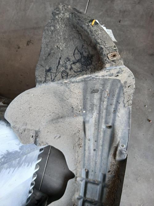 Image Pare boue arriere droit - CITROEN C4 2