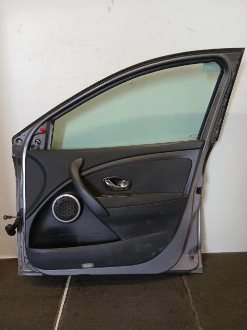 Image Porte avant droit - RENAULT MEGANE 3