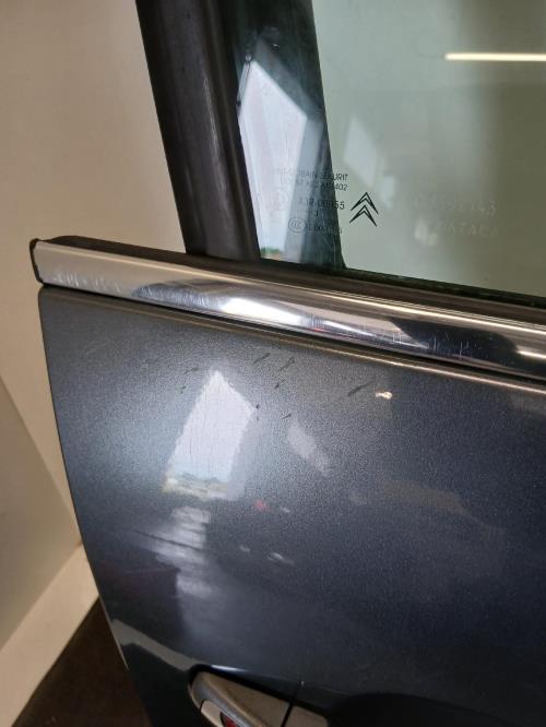 Image Porte avant droit - CITROEN C4 GRAND PICASSO 1