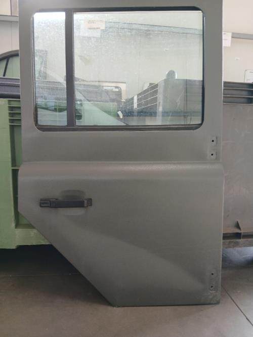 Image Porte arriere droit - LAND ROVER DEFENDER 2