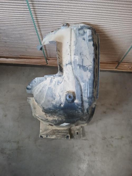 Image Pare boue avant droit - BMW SERIE 3 E90