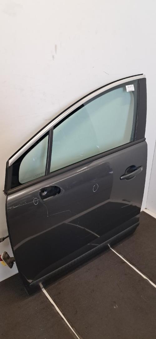 Image Porte avant gauche - PEUGEOT 3008 1