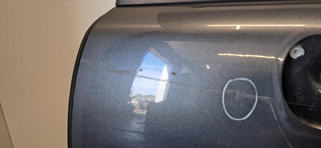 Image Porte avant gauche - PEUGEOT 3008 1