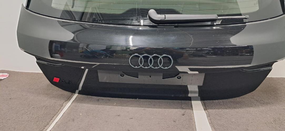 Image Malle/Hayon arriere - AUDI A3 4