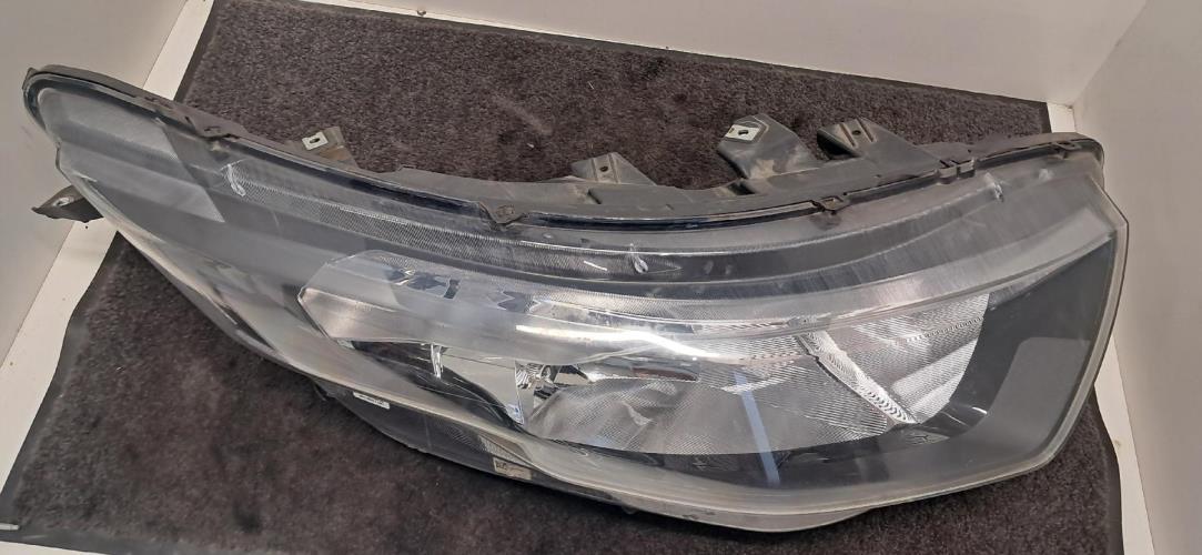 Image Optique avant principal droit (feux)(phare) - IVECO DAILY 6