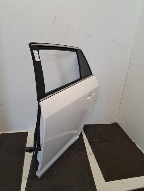 Image Porte arriere gauche - TOYOTA AVENSIS 3