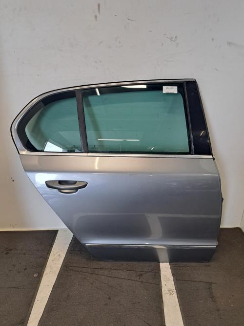 Image Porte arriere droit - SKODA SUPERB 2