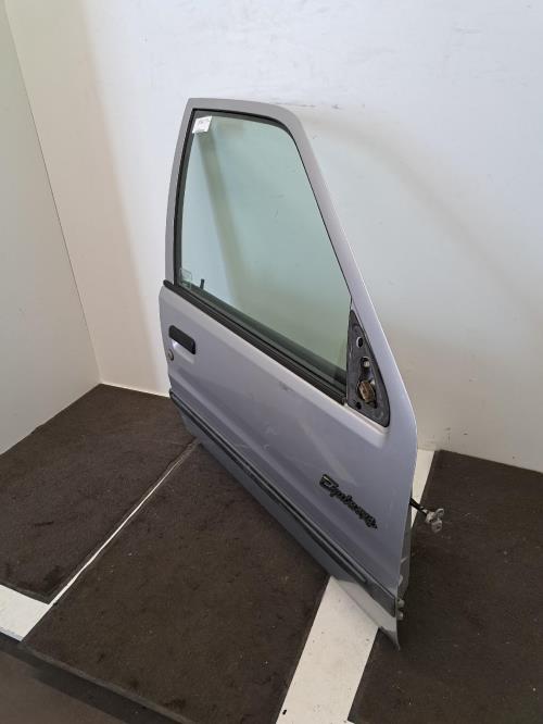 Image Porte avant droit - PEUGEOT 106