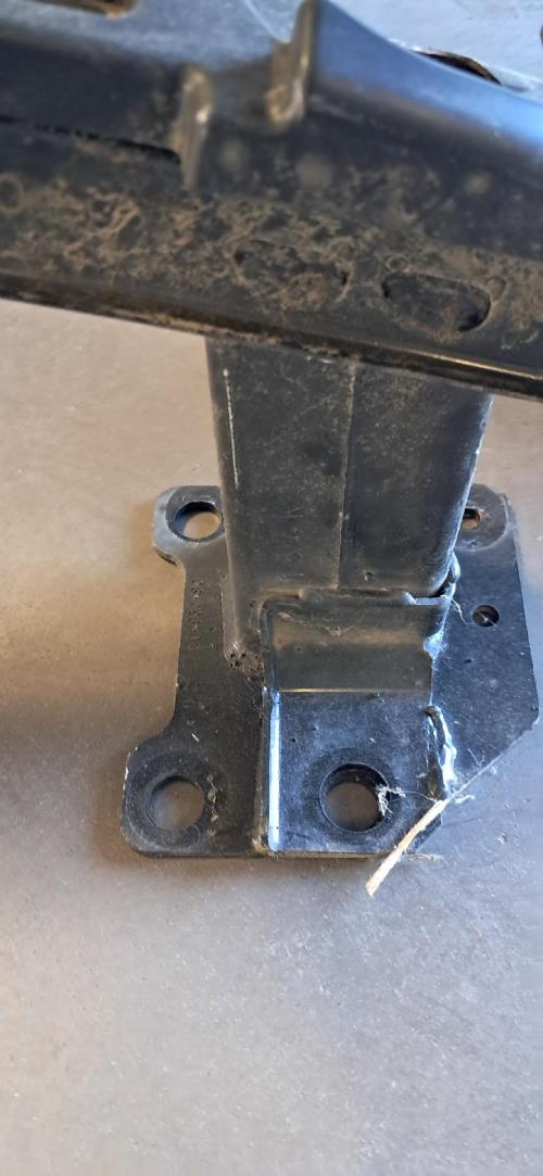 Image Renfort pare choc arriere (traverse) - RENAULT MEGANE 4