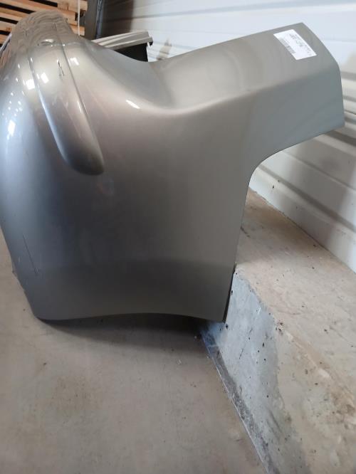 Image Pare choc arriere - PEUGEOT 5008 1