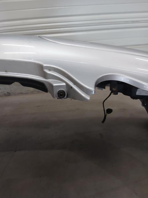 Image Pare choc avant - MERCEDES CLASSE C 203