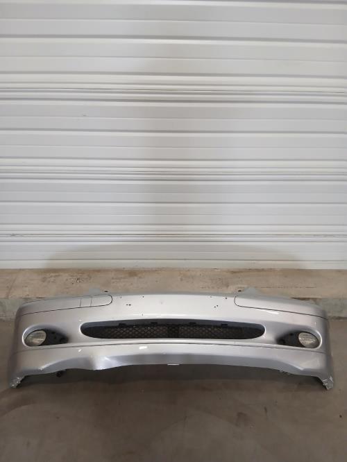 Image Pare choc avant - MERCEDES CLASSE C 203