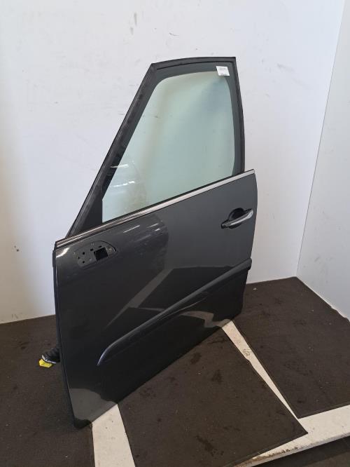 Image Porte avant gauche - CITROEN C4 GRAND PICASSO 1