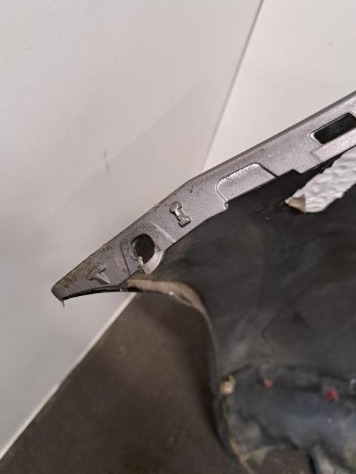 Image Pare choc arriere - RENAULT CLIO 4