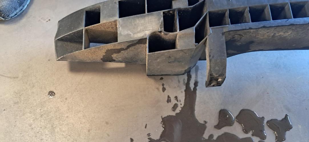 Image Renfort pare choc arriere (traverse) - RENAULT MODUS