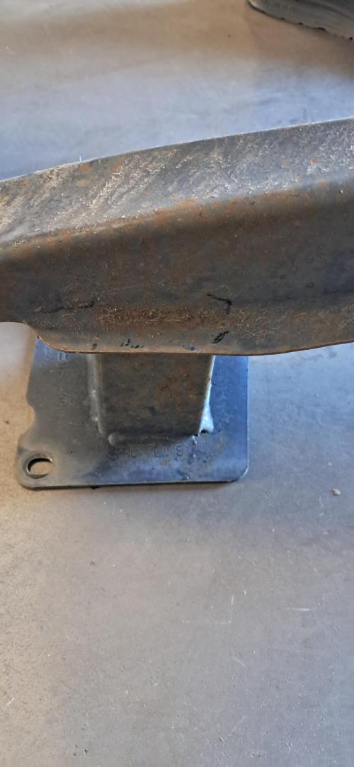 Image Renfort pare choc arriere (traverse) - VOLKSWAGEN POLO 5