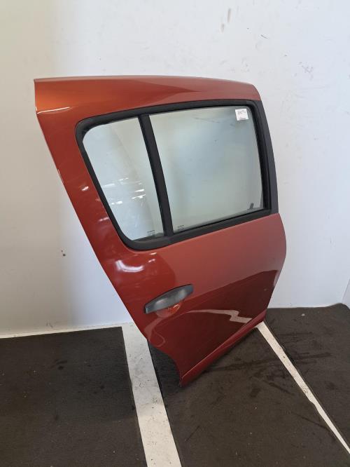 Image Porte arriere droit - DACIA SANDERO 1