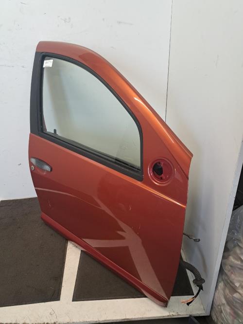 Image Porte avant droit - DACIA SANDERO 1