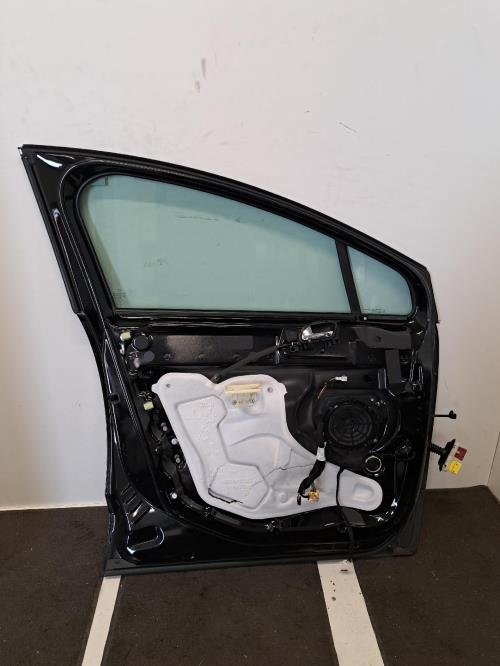 Image Porte avant gauche - PEUGEOT 3008 1