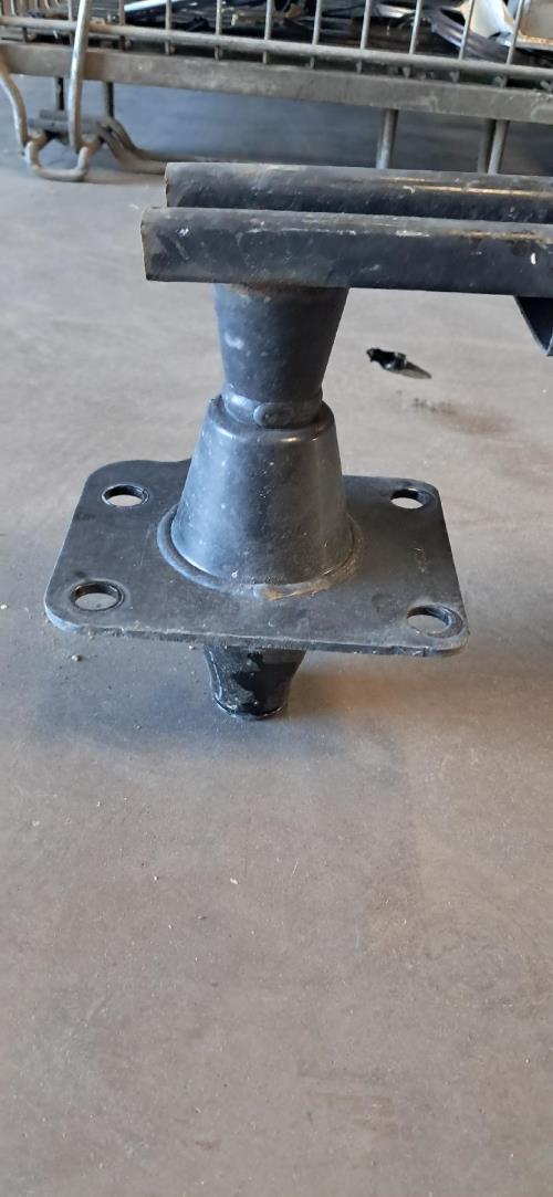 Image Renfort pare choc avant (traverse) - PEUGEOT 3008 1