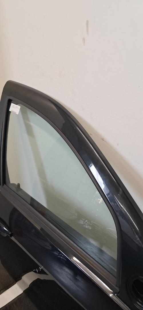 Image Porte avant droit - DACIA DUSTER 1