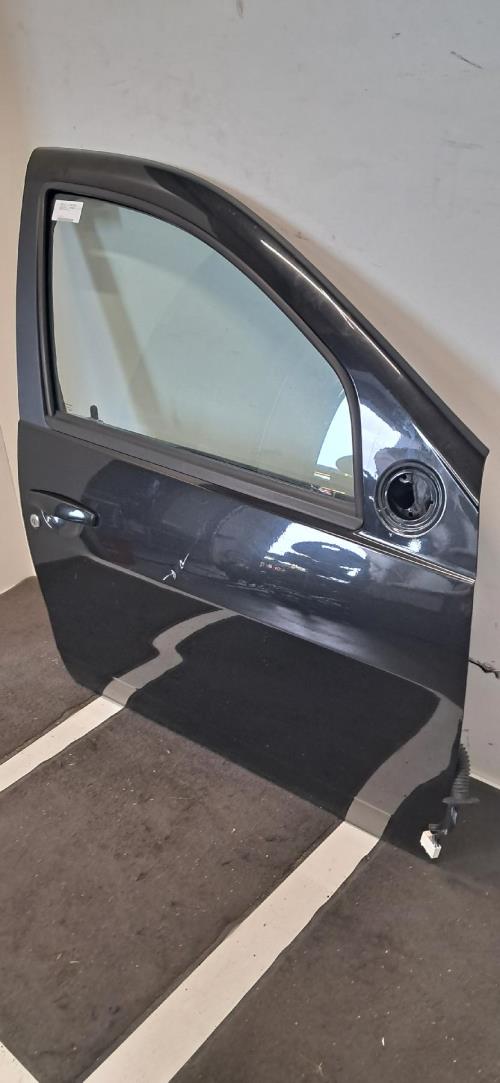 Image Porte avant droit - DACIA DUSTER 1