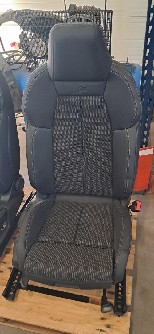 Image Interieur complet - AUDI A3 4