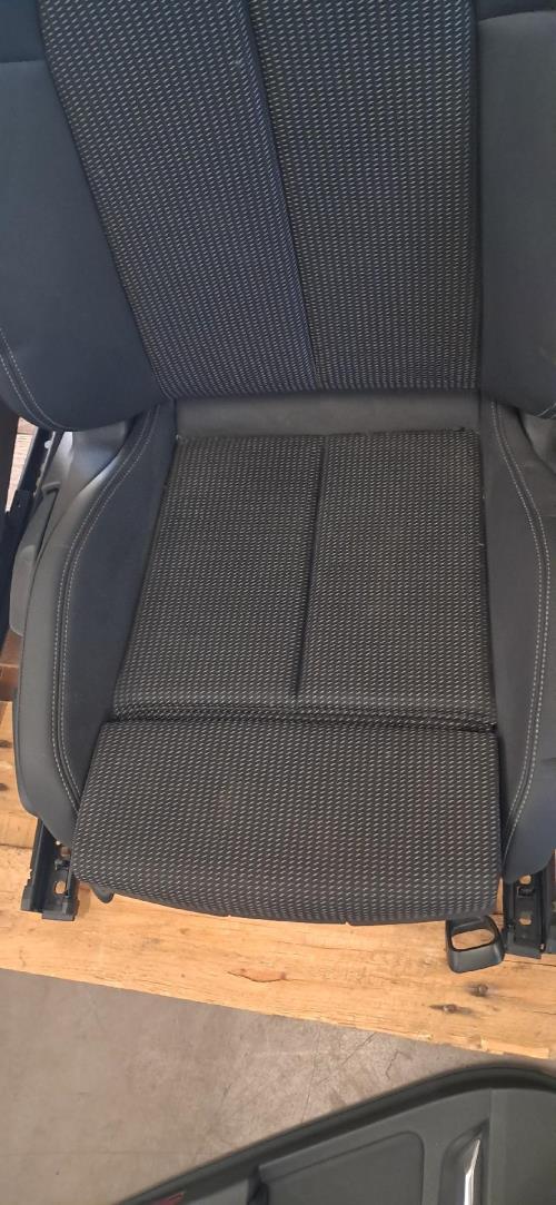 Image Interieur complet - AUDI A3 4
