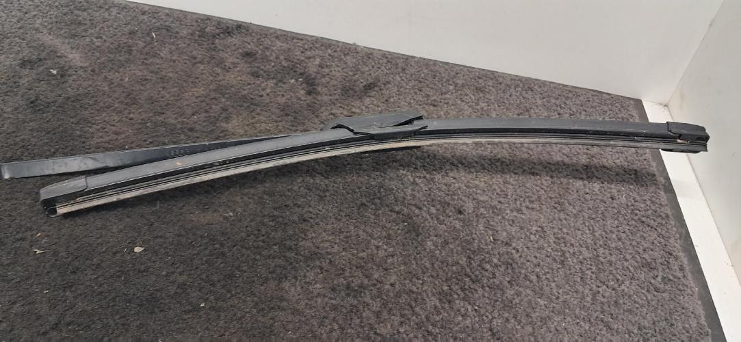 Image Bras essuie glace avant droit - AUDI A3 4