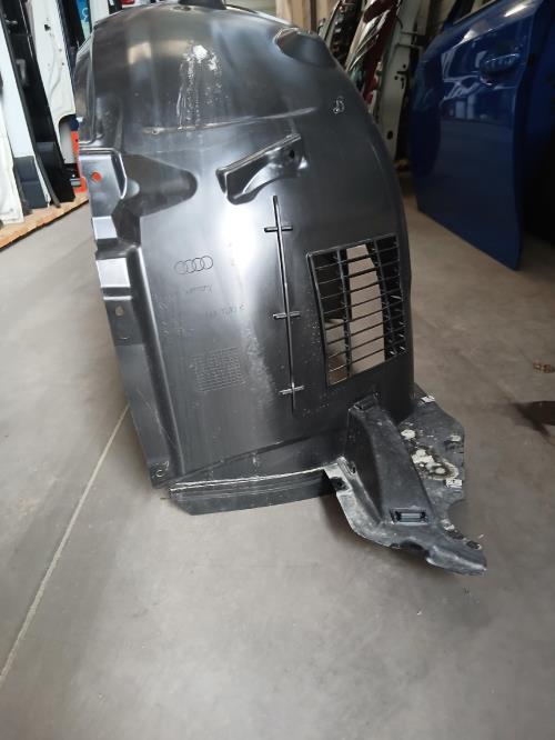 Image Pare boue avant droit - AUDI A3 4