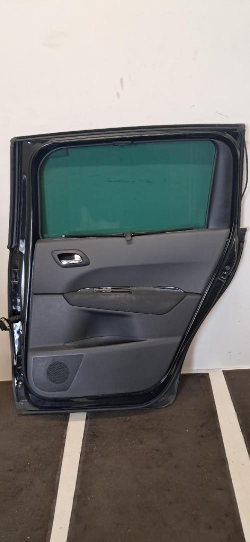 Image Porte arriere droit - PEUGEOT 5008 1