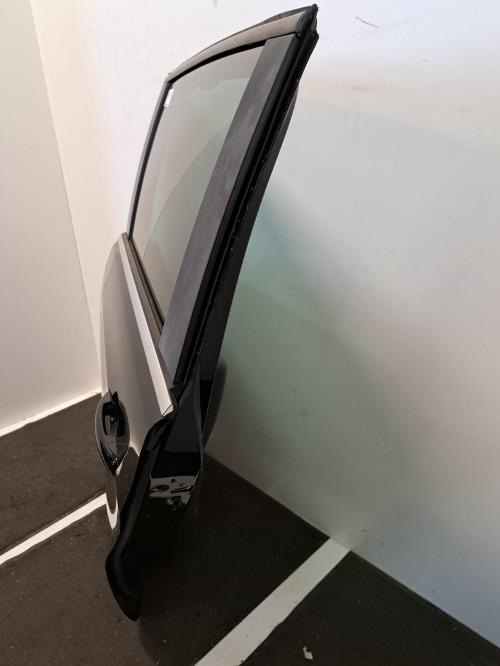 Image Porte arriere gauche - PEUGEOT 5008 1