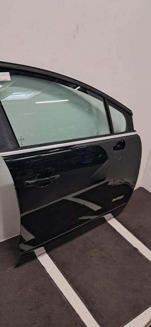 Image Porte avant droit - PEUGEOT 5008 1