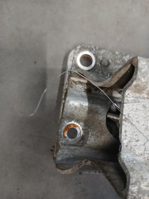 Image Renfort pare choc arriere (traverse) - PEUGEOT 5008 1