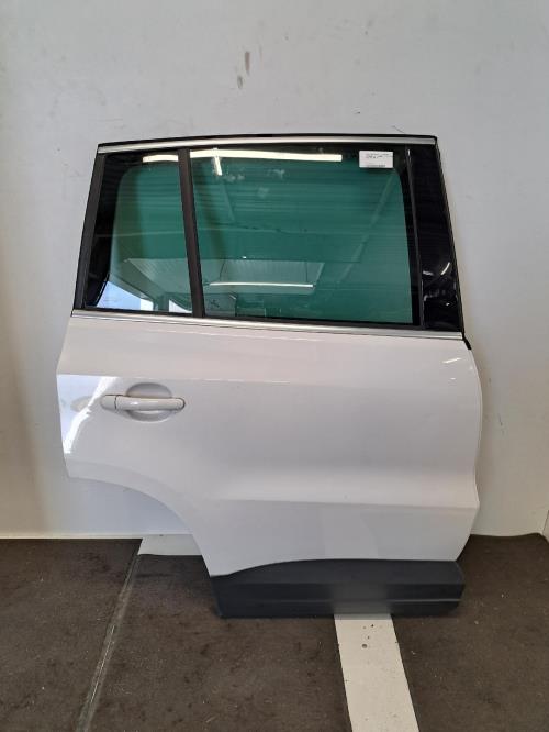 Image Porte arriere droit - VOLKSWAGEN TIGUAN 1