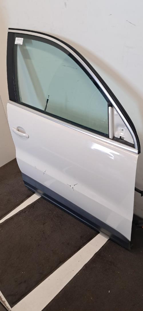 Image Porte avant droit - VOLKSWAGEN TIGUAN 1