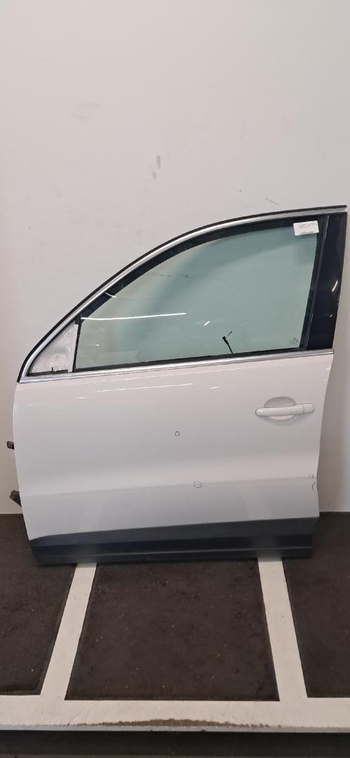 Image Porte avant gauche - VOLKSWAGEN TIGUAN 1