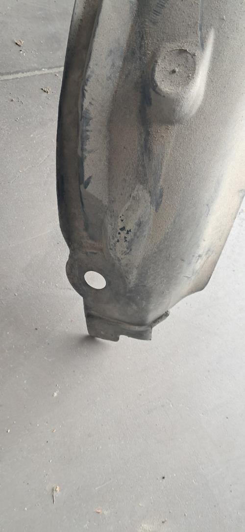 Image Pare boue avant gauche - RENAULT CLIO 2