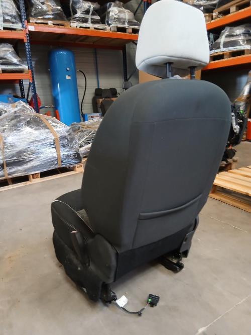 Image Siege avant droit - RENAULT KANGOO 2